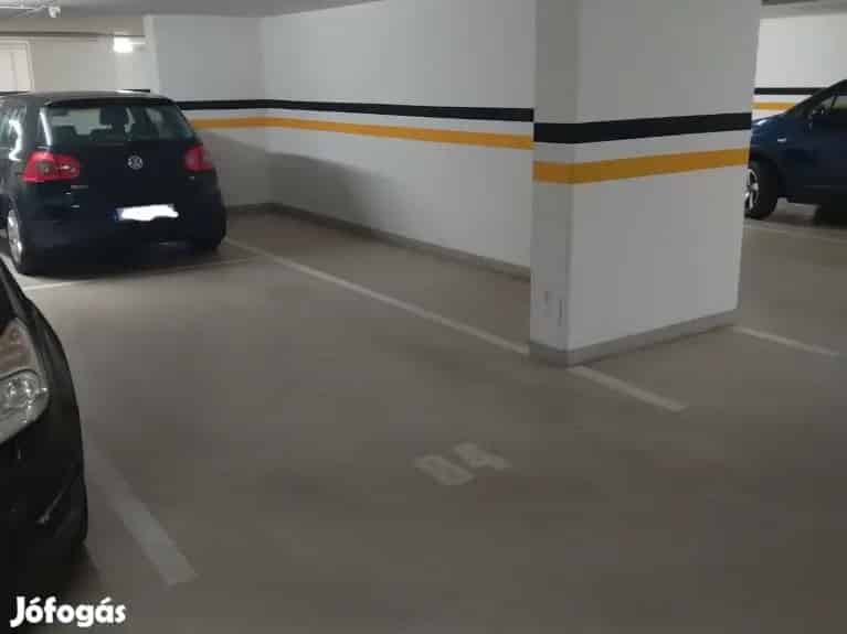 Teremgarázs beálló XIII Petneházy utca 14nm kiadó