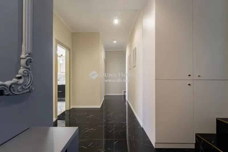 Szervita téri Luxuslakás Eladó 99m2 3 Hálószoba Teljes Felújítás