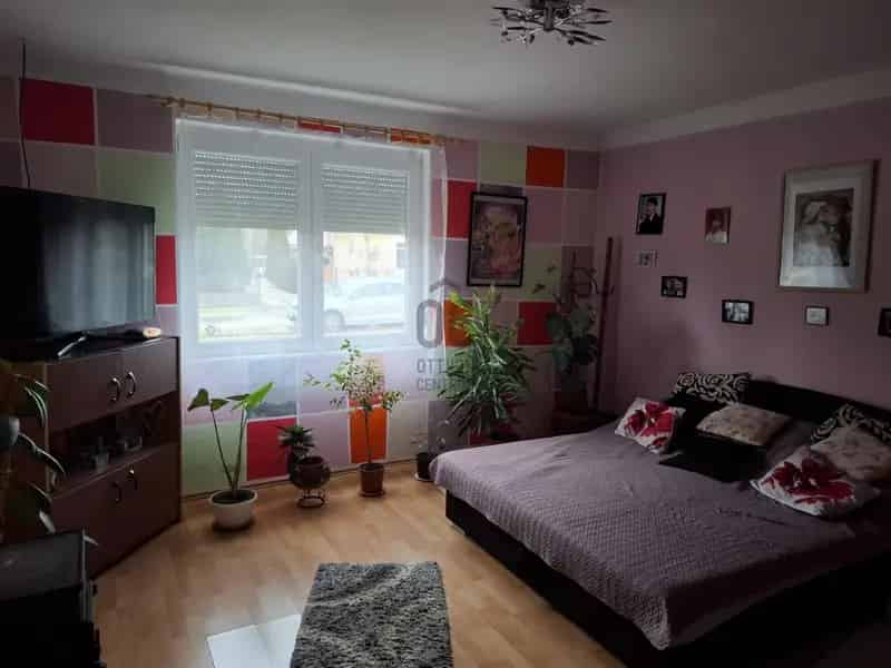 80 m2-es ház Somogycsicsón 2843 m2 telekkel eladó