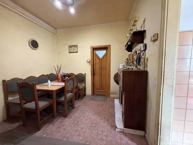 800m2-es Udvarral, Felújítandó Családi Ház Veszprémben