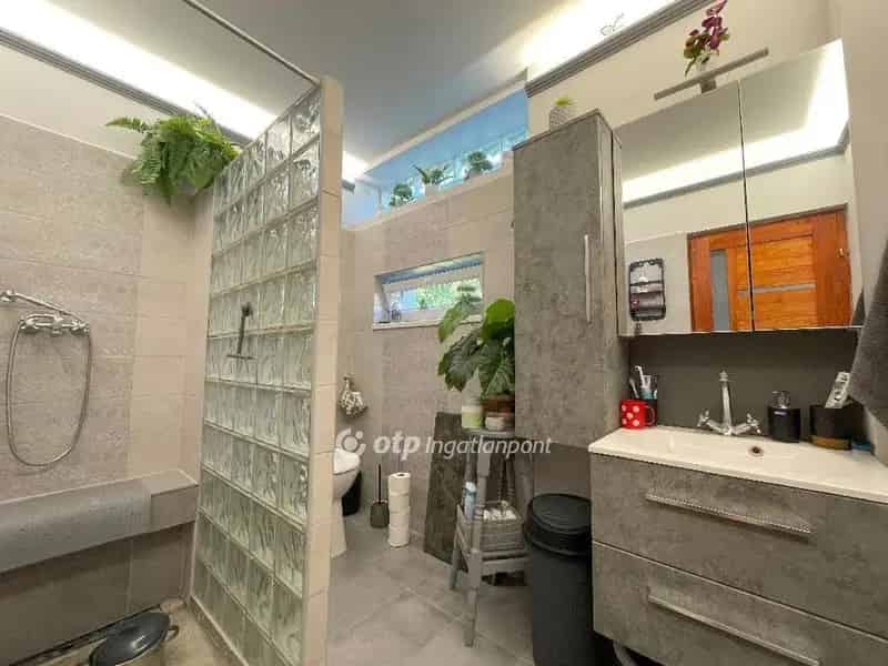 Siófoki családi ház eladó 140m2 2 külön lakásos felújított