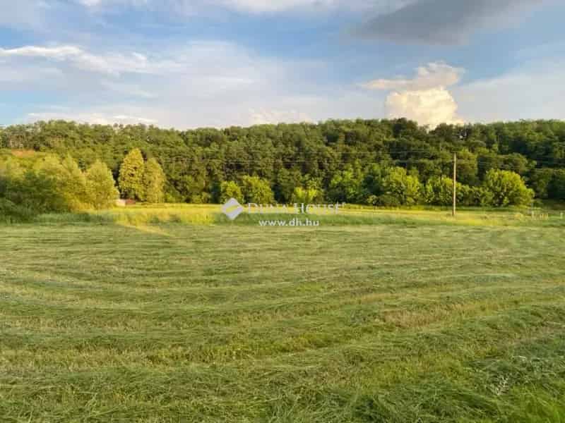 820 nm-es Telek Nőtincsen - Csendes, Természetközeli
