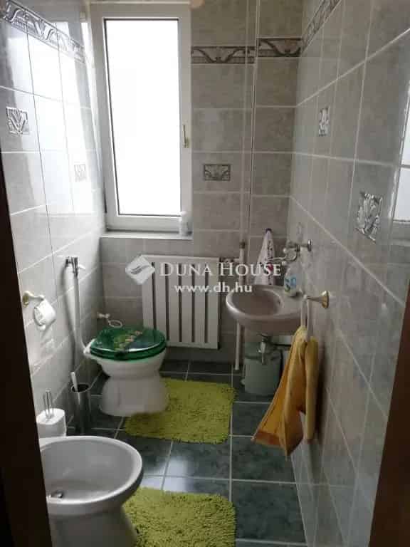 600 nm-es családi ház Nyíregyháza közelében