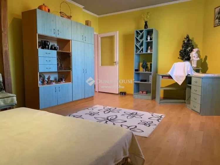 Családi ház eladó Cereden 185 nm 2 szintes