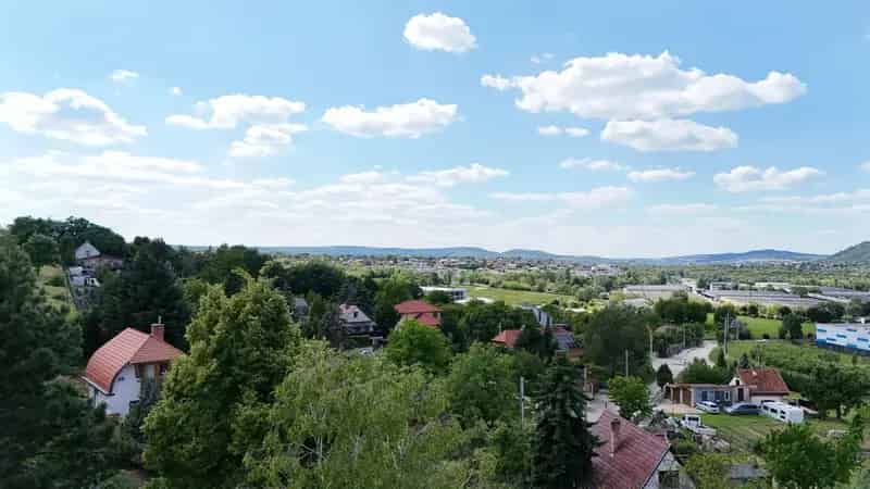 Panorámás telek eladó Tükörhegy közelében