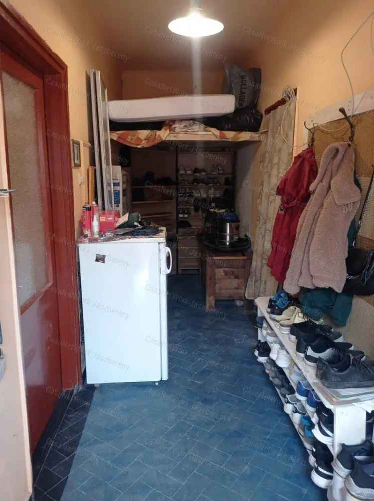 Újszászi családi ház eladó - 104nm - felújított - CSOK