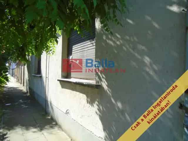 Tiszakécske családi ház eladó 84 m² 873 m² telken
