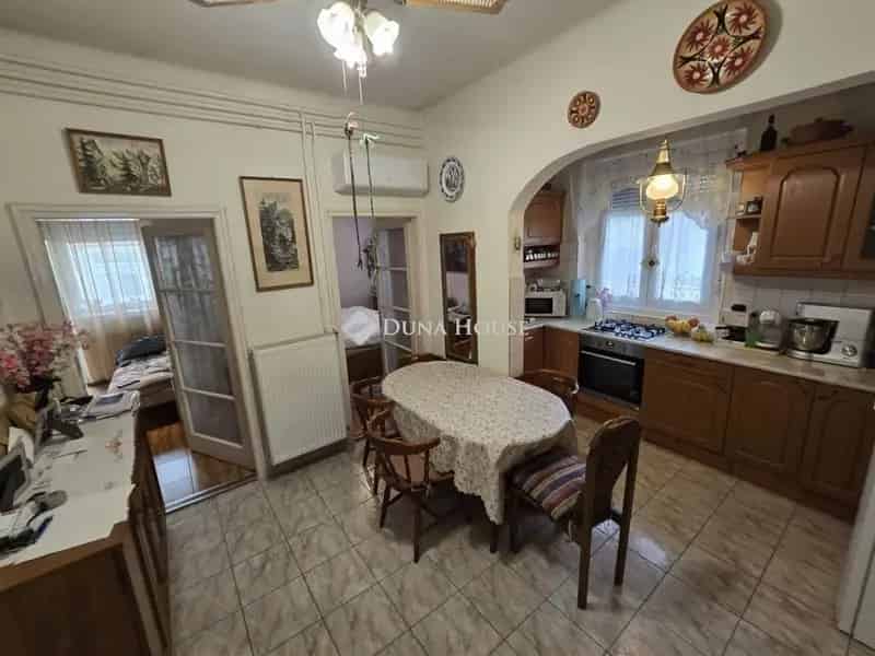 Pécel családi ház eladó felújított 3 szoba garázs