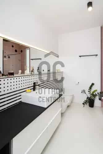 Budapest II kerület 90m2 felujitott lakás eladó