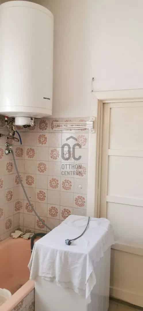 Ház Kiadó , Budapest, Közép-Magyarország