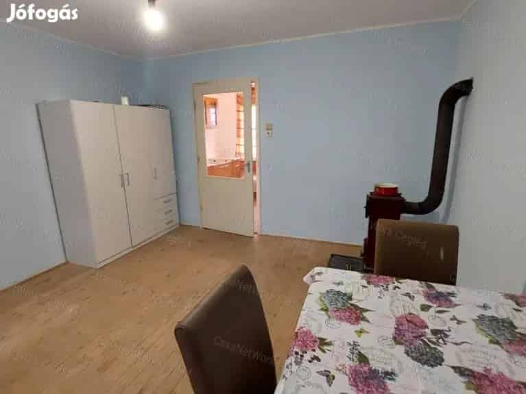 Eladó tanya Nyársapáton 5240 m2 telekkel