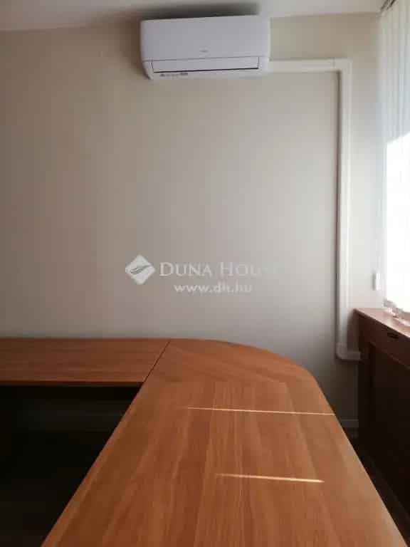 55m2-es Iroda Kiadó Miskolcon Bajcsy-Zsilinszky utcában