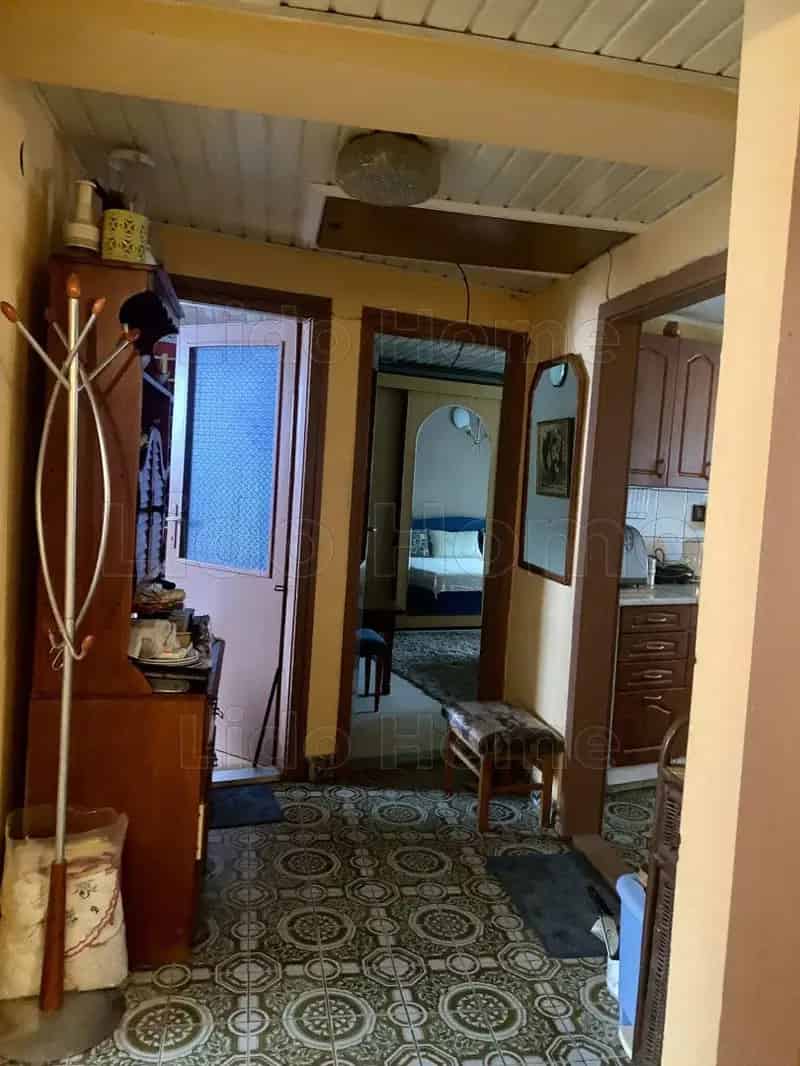Belváros közeli 228m2-es ingatlan vállalkozóknak kiváló befektetés