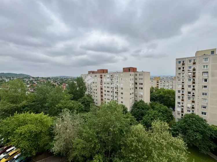 Lakás Eladó , Budapest, Közép-Magyarország