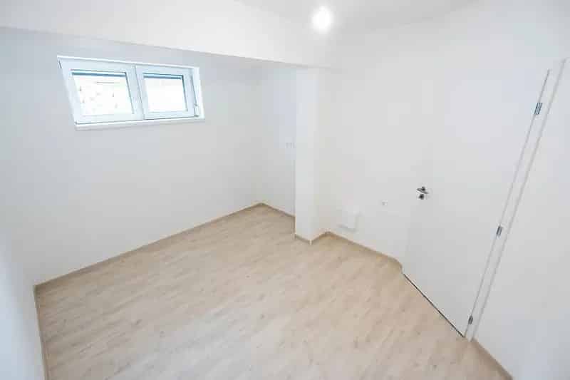 Budapest 3 kerület Aranyhegy Újépítésű ház eladó 5 hálószoba 2 garázs