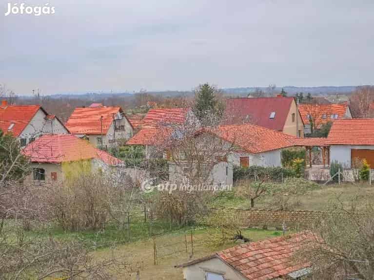 240 nm-es családi ház eladó Gárdonyban