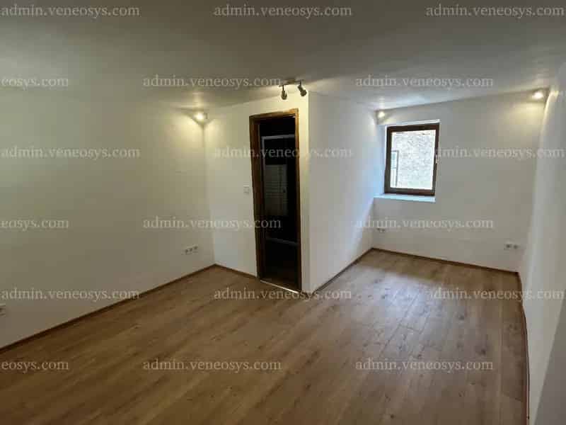 Telkibánya Vendégház Eladó 3 Apartmannal