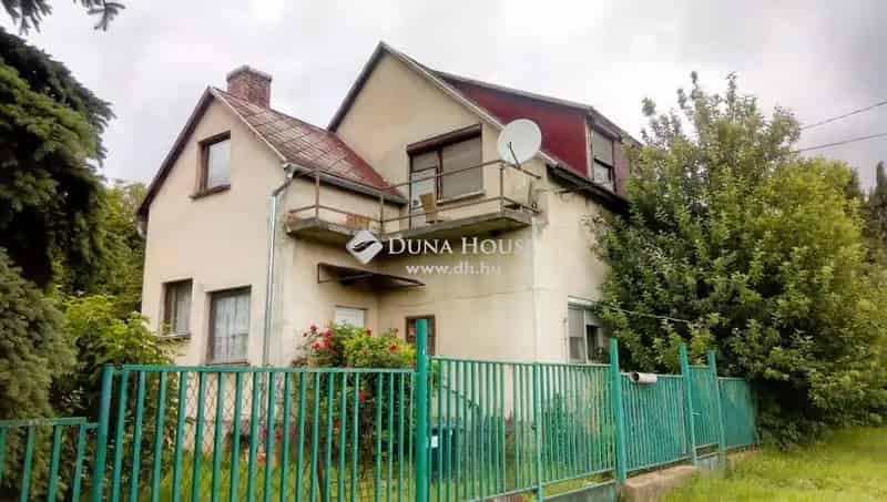 Bajna - 2 Generációs Családi Ház Eladó