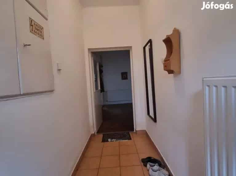 214 nm-es Újszerű Családi Ház Eladó Egyházashetyén