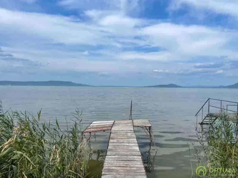 Balatonfenyvesi Vízparti Ingatlan Eladó Felújítandó
