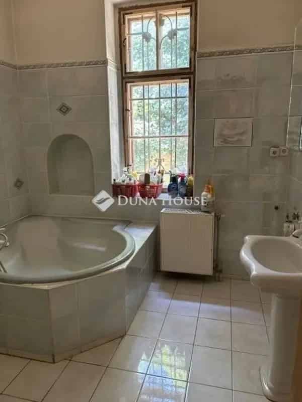 Szecessziós Villa Eladó Pécs Belvárosában