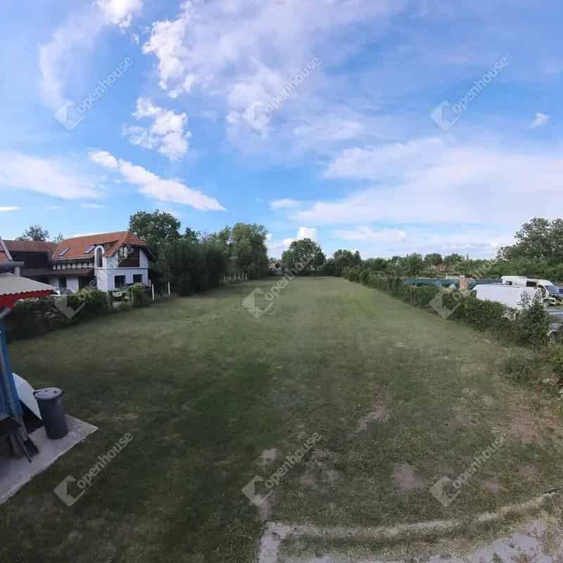 Monori családi ház eladó nagy telekkel felújítva
