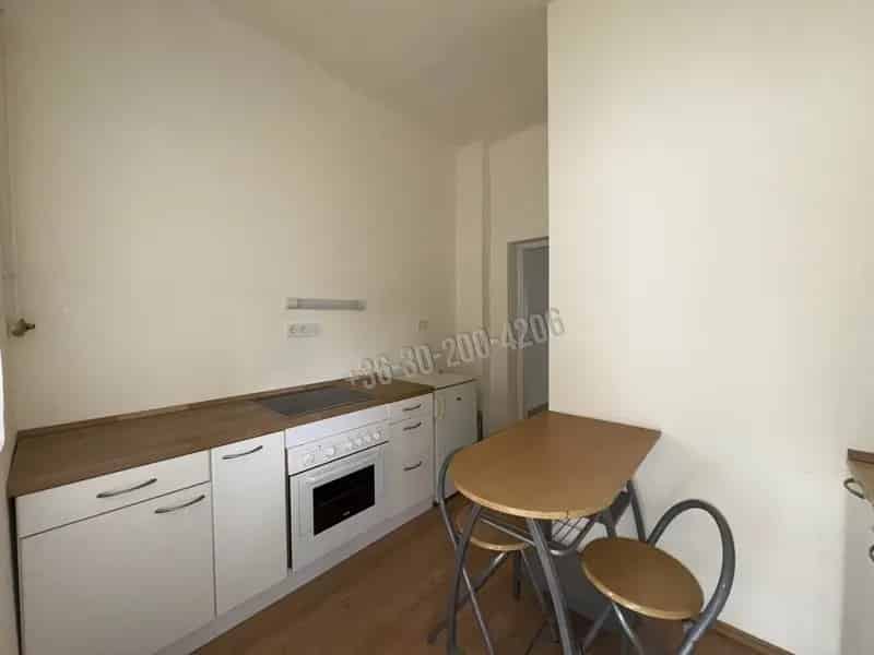 Park Center Közeli 36m2-es Garzonlakás Eladó