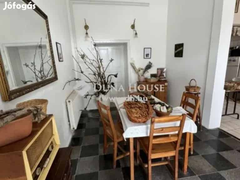 Kecskemét Piac melletti 145 m2-es üzlethelyiség eladó