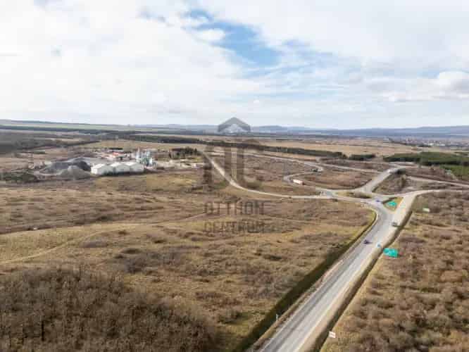 Veszprémi eladó telek 20 35 hektár Gip-07 besorolású