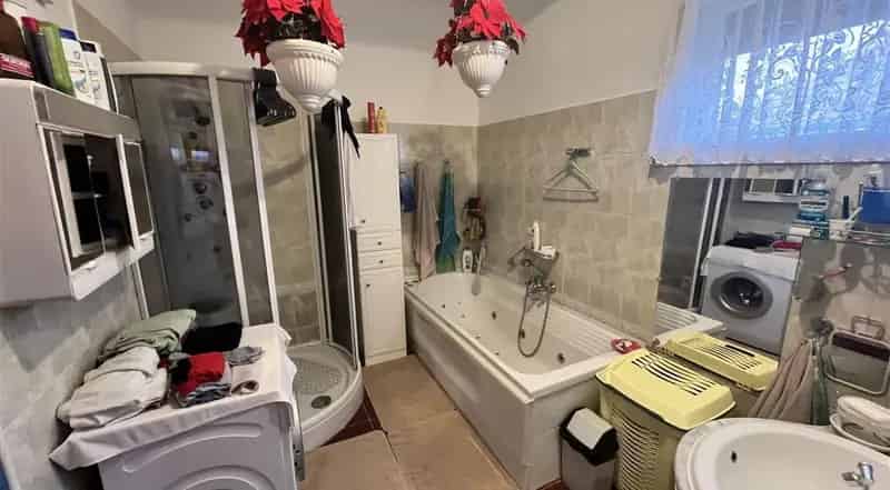 Ház Kiadó , Sarkadi járás, Alföld és Észak