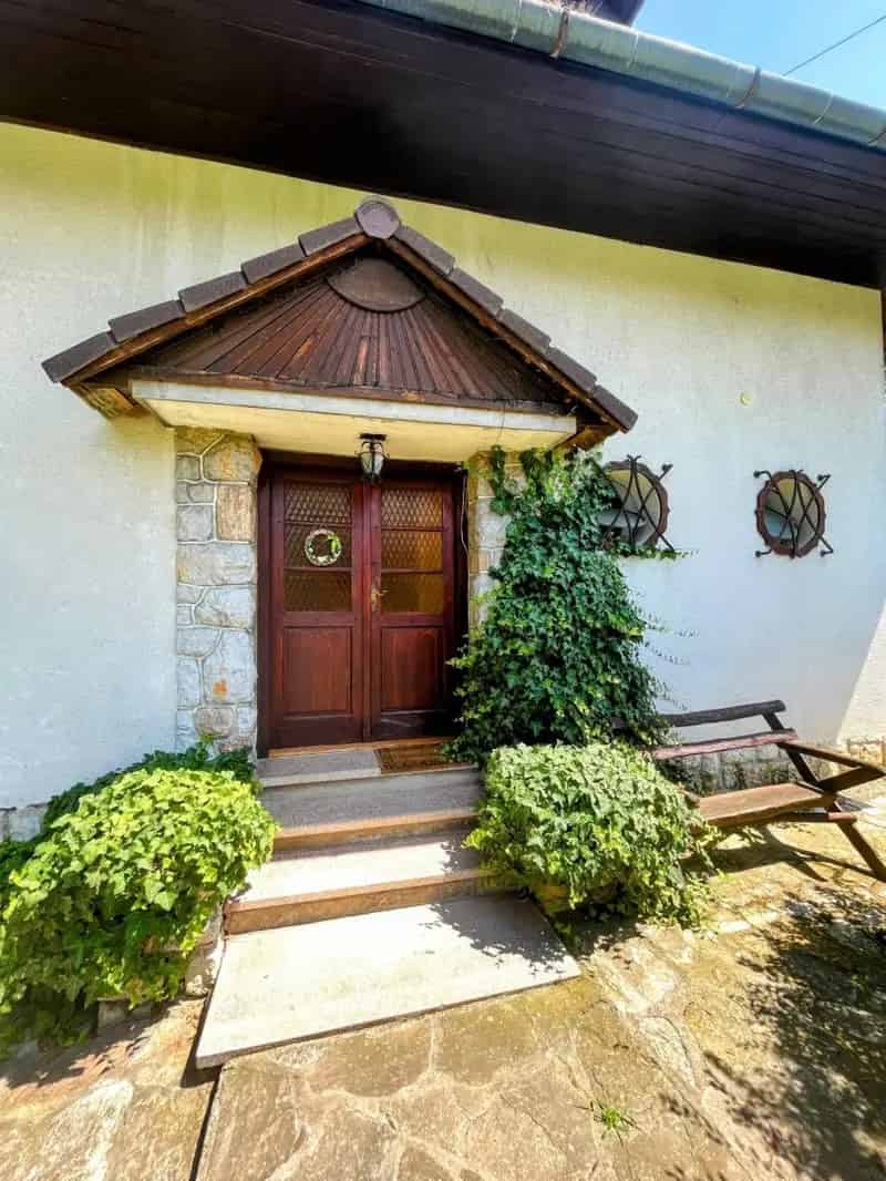 Harkány Családi Ház Vendégházzal Apartmanokkal Eladó