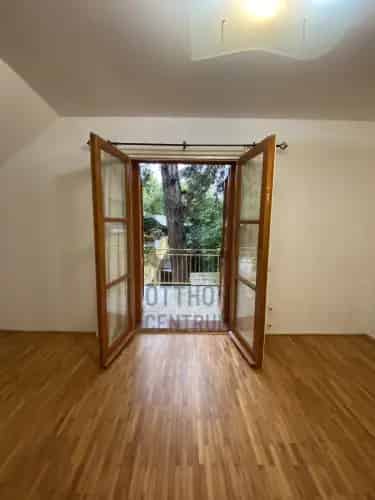 Budapest XII kerületi 4 szobás duplex lakás kiadó