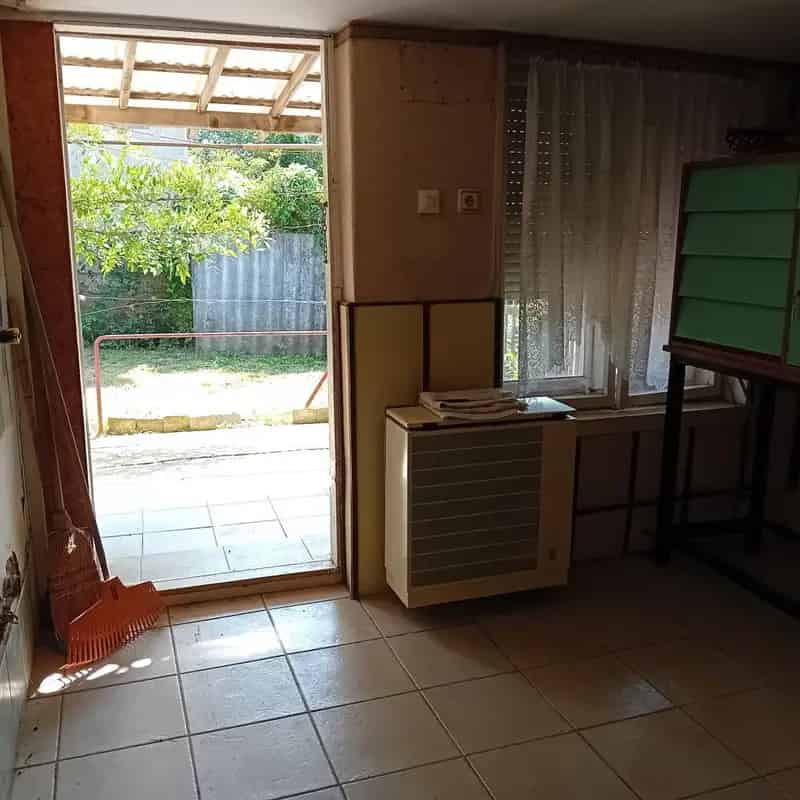 Gávavencsellői családi ház eladó 900 m2-es telken