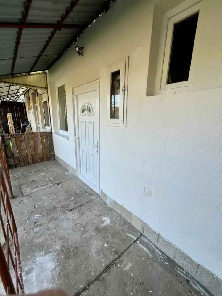 Felujitott 57 m2-es Sorhaz Pusztavamon