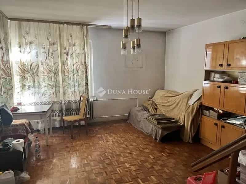 Magyarürögön 150m2-es felújítandó családi ház eladó