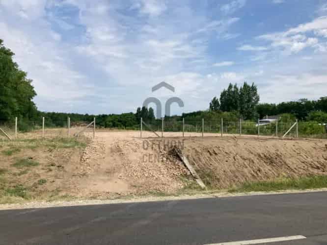 Paksi Telek Elado Ipari Park Kozelben 3750nm