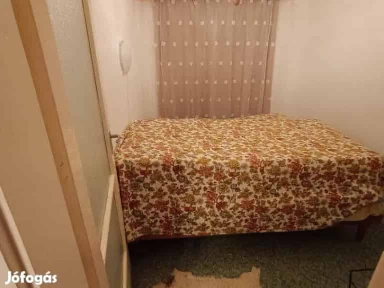 Hétvégi ház eladó Pátka Vargahegyen