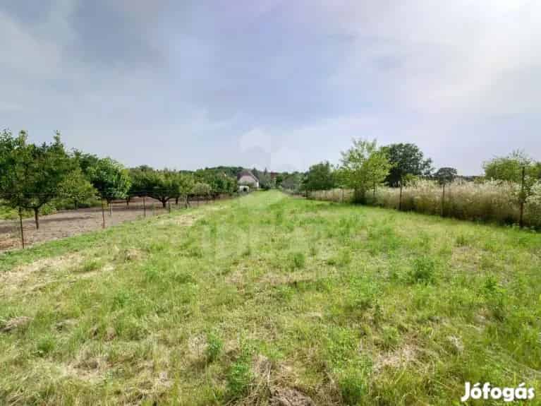 Győr Ménfőcsanak 1694 nm-es építési telek eladó