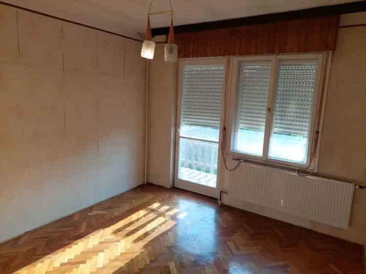 Kaposvár 157 nm-es 3 szobás családi ház eladó