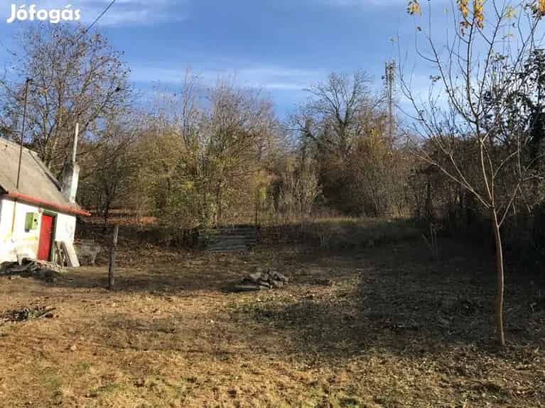 Pécs Kertváros 1500m2-es Építési Telek Társasház Építésére Alkalmas