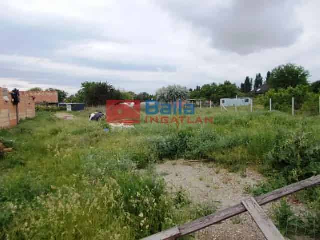 Szigetszentmiklós Lakihegy 704 m2-es Telek Eladó