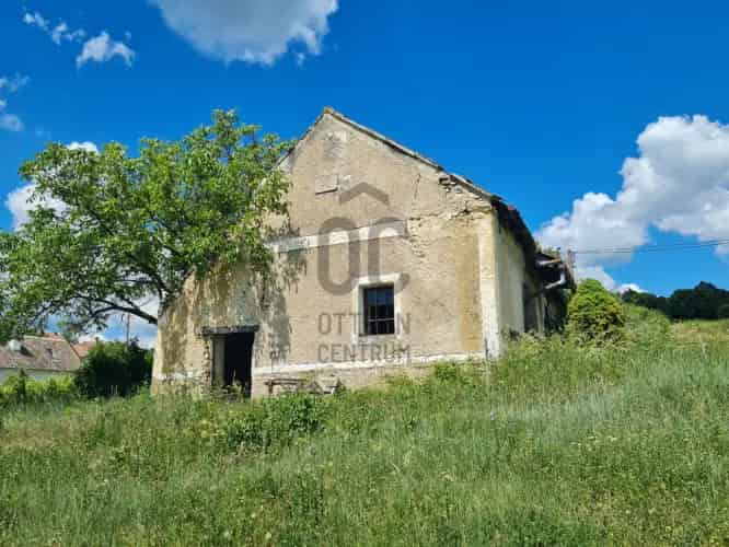 Óbudavári panorámás kőház eladó Balaton közelében