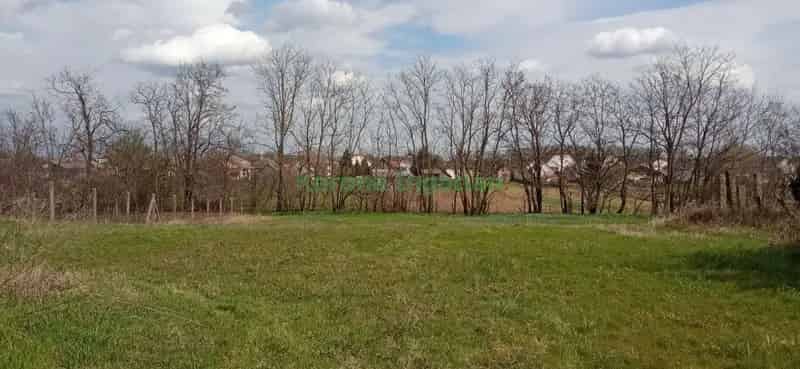 Nyírturai telek eladó 1449 m2 45 m2-es házzal