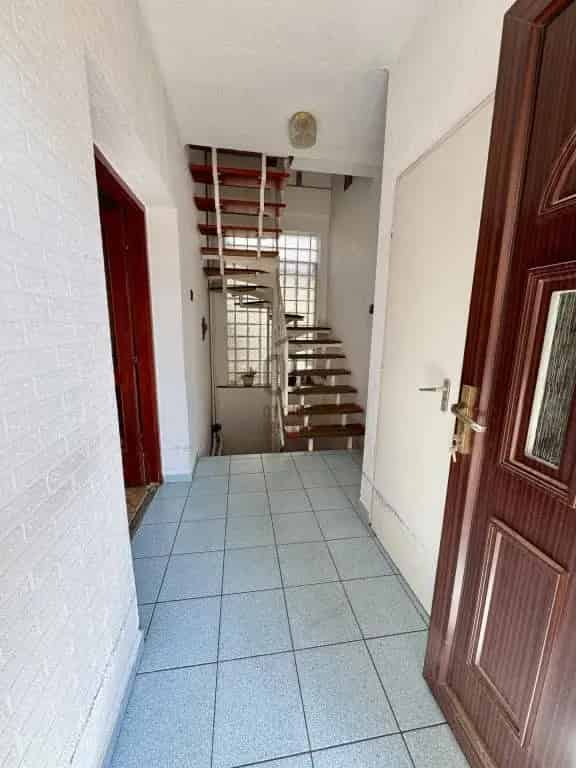 Kispest - 2 Családi Ház 538m2 Telken - Garázs - Teraszok