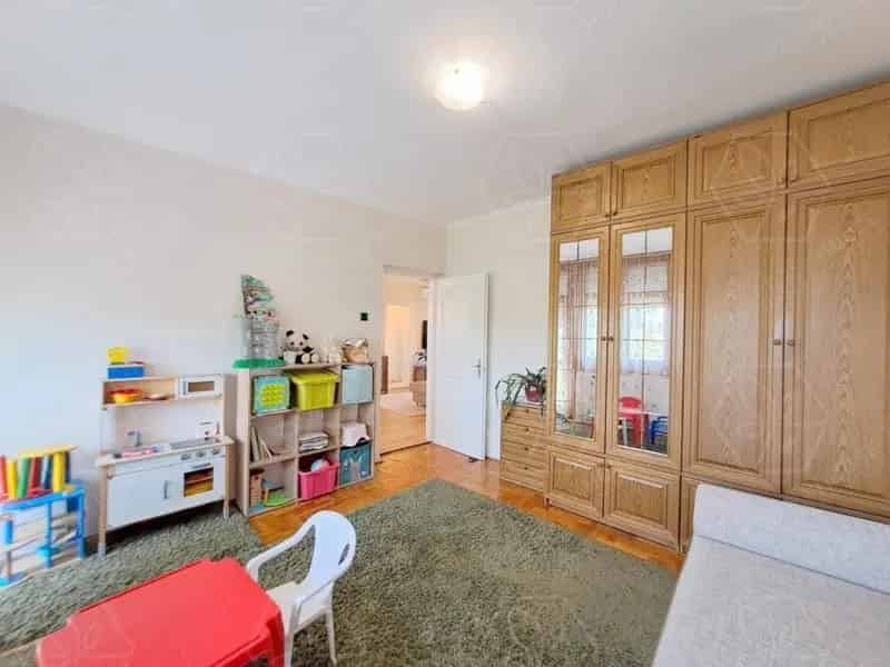 Nyiregyhaza Belvaros 295m2 6 Szoba 4 Furdoszoba Csaladi Haz