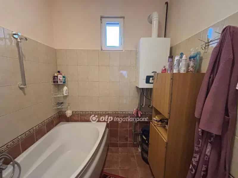 90 m2-es 3 szobás felújított családi ház Kisvárdán