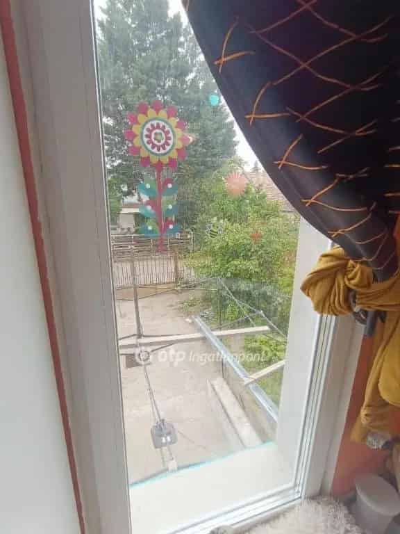 Felujitott Ketszintes Haz Szigethalmon Parkos Kerttel