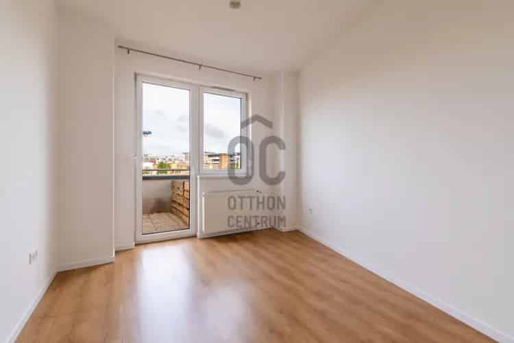Budapest XIII kerület Penthouse Kiadó 68nm 3 szoba Terasz Medence