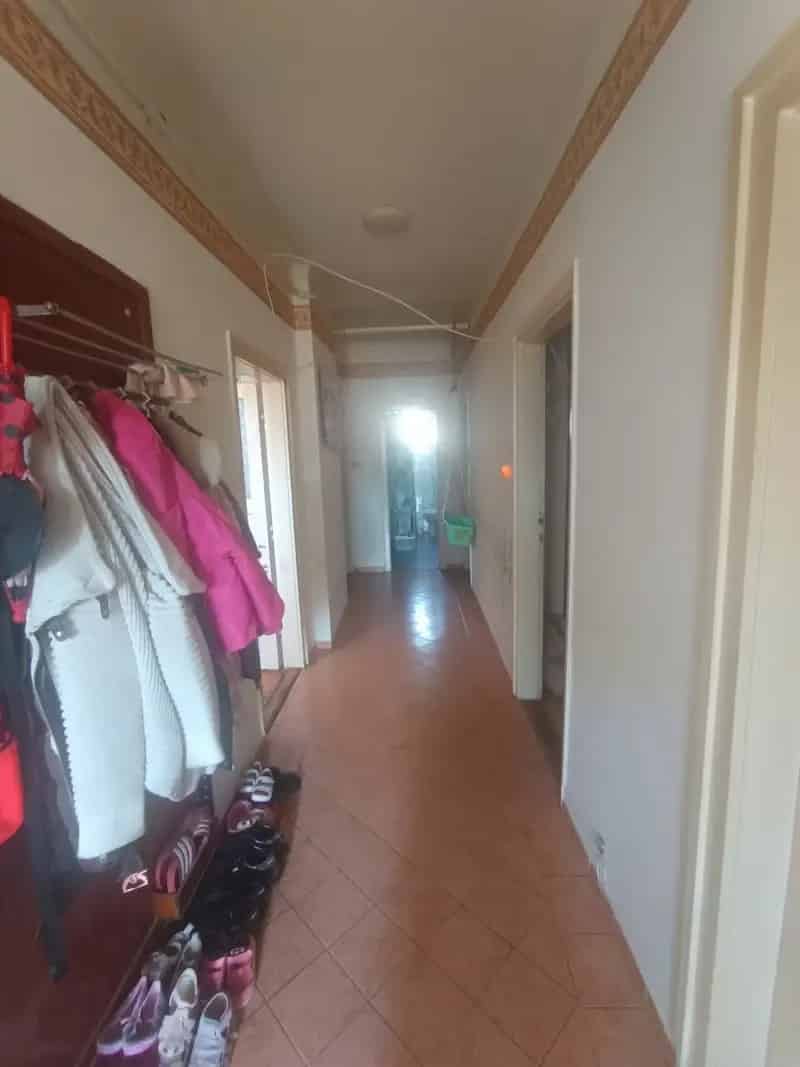 100 nm-es 3 szobás családi ház Komló mellett