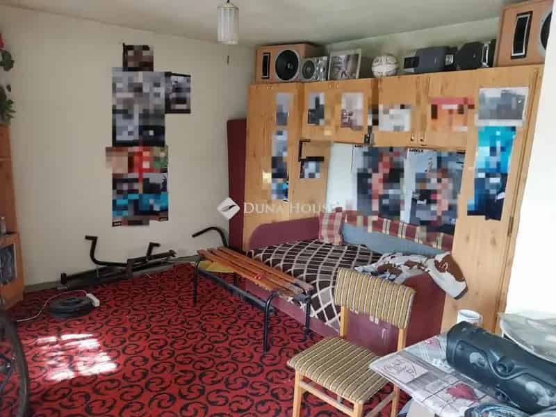 45 m2-es Zártkerti Ingatlan Tatabányán